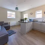 Hereford City Centre - Apartment 4, Isabella House - Modern Apartment In The Heart Of The City - Sleeps 4 Guests - Hosted By Rentmyhouse