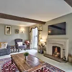 Fawley Court By Group Retreats