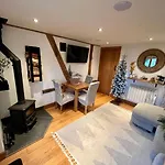 Apple Tree Cottage