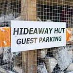 The Hideaway Hut - 1 Bed Shepherds Hut - Hereford