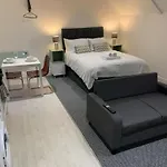 Host & Stay - Eign Street Apartments