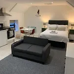 Host & Stay - Eign Street Apartments