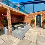 New Converted Barn