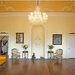 Newcourt Manor