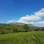 River Cottage@Cwm Mill - Riverside Family Holidays In The Black Mountains