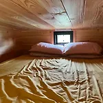 Beaver Tail Cabin