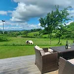 Caplor Glamping & Lodges