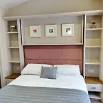 Caplor Glamping & Lodges