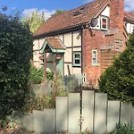 Soldiers Cottage, With Hot Tub, Dog Friendly, Great Views