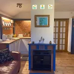 Cwm Lodge, An Idyllic Retreat In The Heart Of Herefordshire!