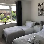 Hhereford - Raven House - 4 Bedroom House Located West Of City, Sleeps 7 - Perfect For Contractors Or A Base For Exploring - Hosted By Rentmyhouse