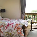 Oasis Lodges