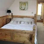 Oasis Lodges