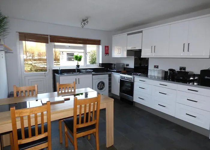 Cosy Quiet Home In Hereford ~ Close To City Centre ~ Free Parking