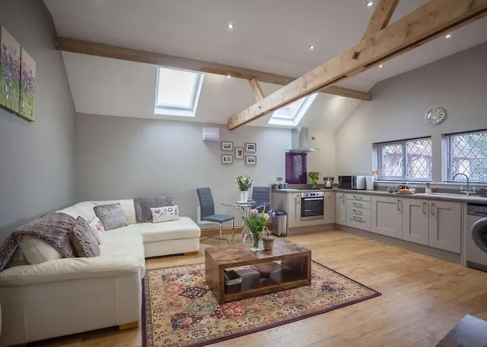 Herefordshire - Little Oak - Charming Cottage In Rural Location North Of Hereford - Sleeps 2 Guets - Ideal For A Cozy Trip Away - Hosted By Rentmyhouse