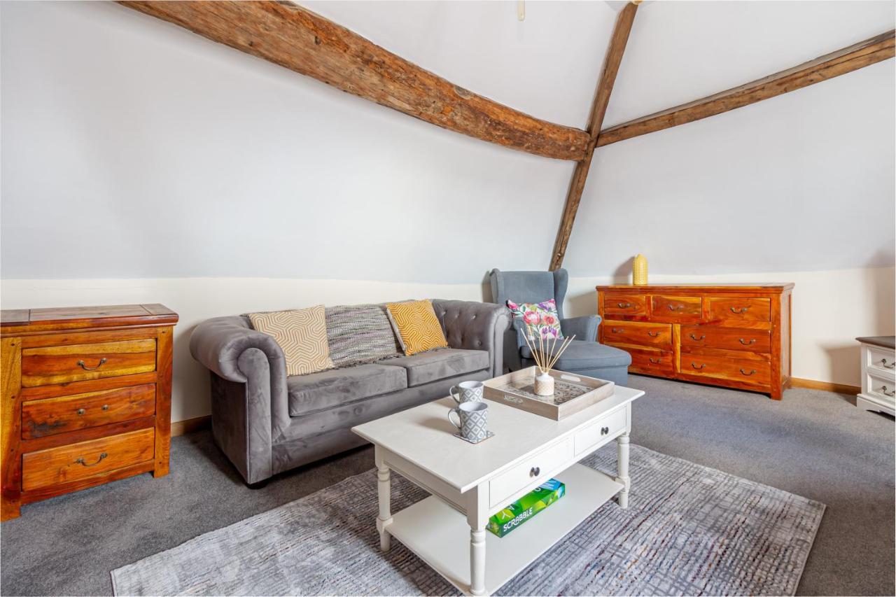 Apartment Host & - The Merchant House