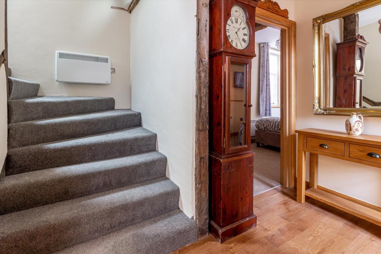 Host & - The Merchant House Apartment