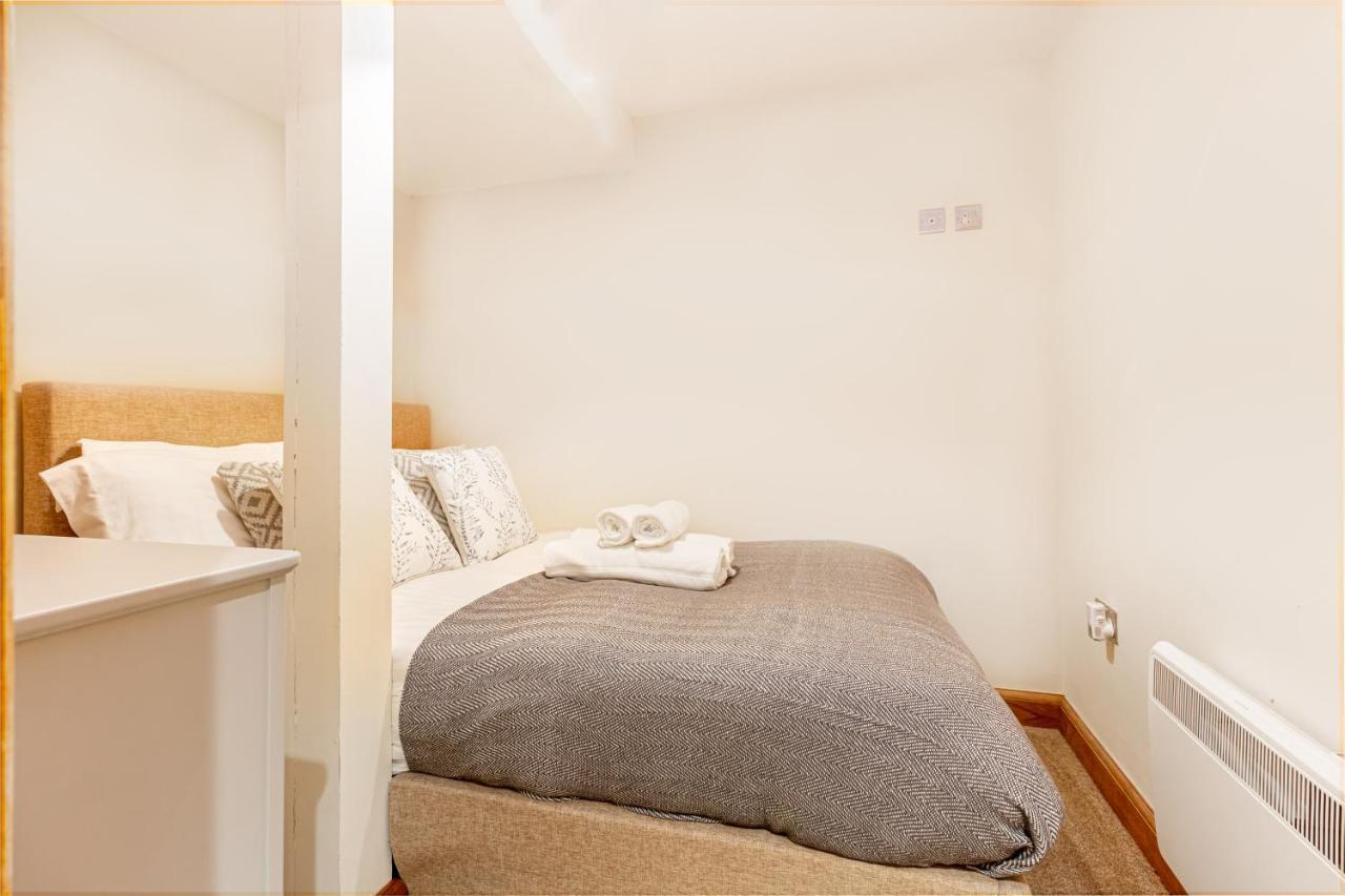 Host & - The Merchant House Apartment