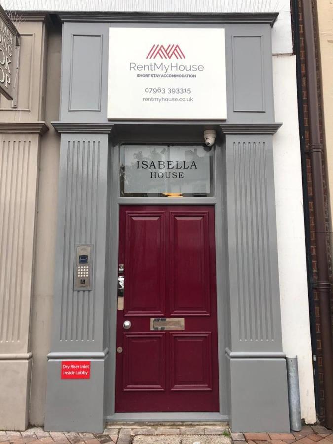 Centre - 4, Isabella House - Modern In The Heart Of The - Sleeps 4 Guests - Hosted By Rentmyhouse *