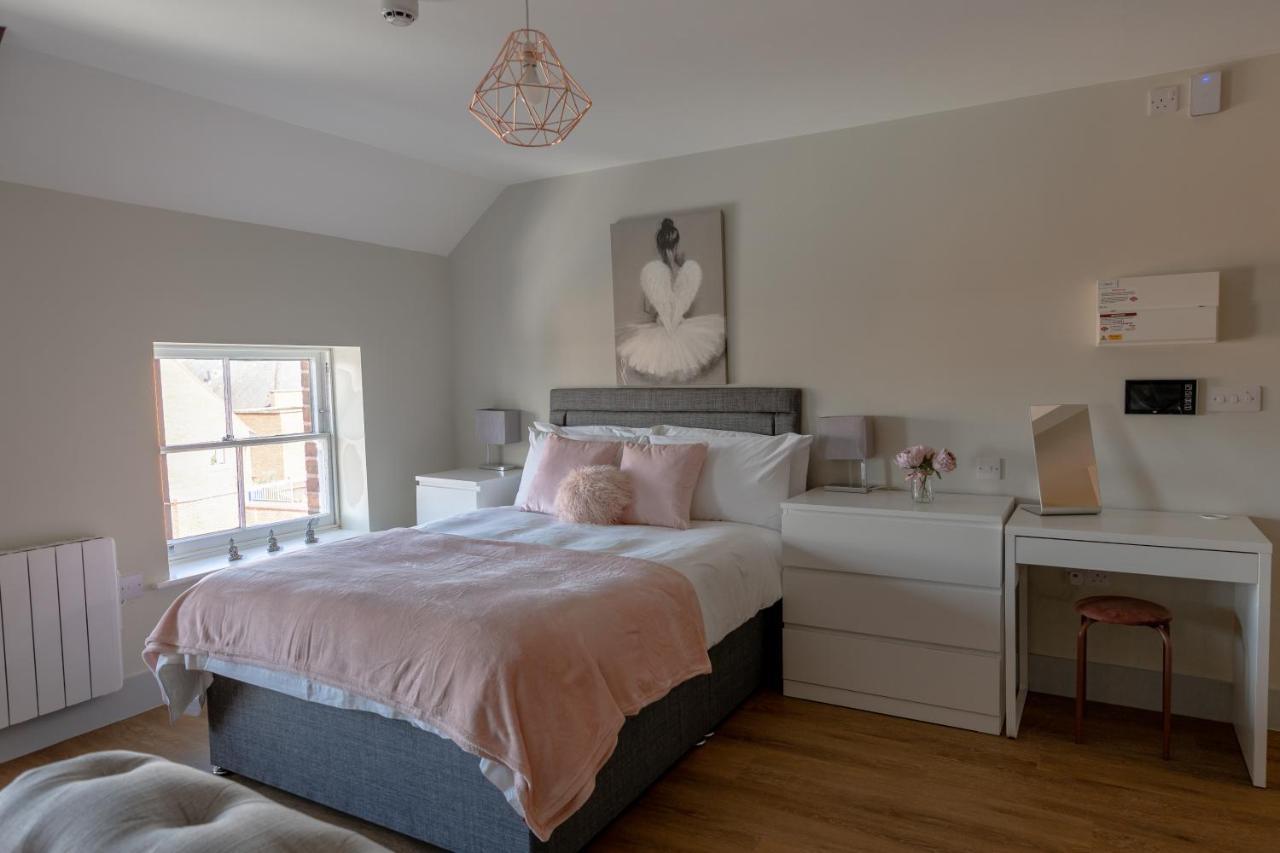 9, Isabella House, Aparthotel, By Rentmyhouse * Hereford