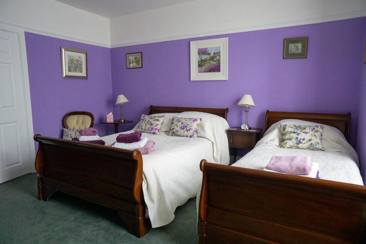 Bed & Breakfast No 21