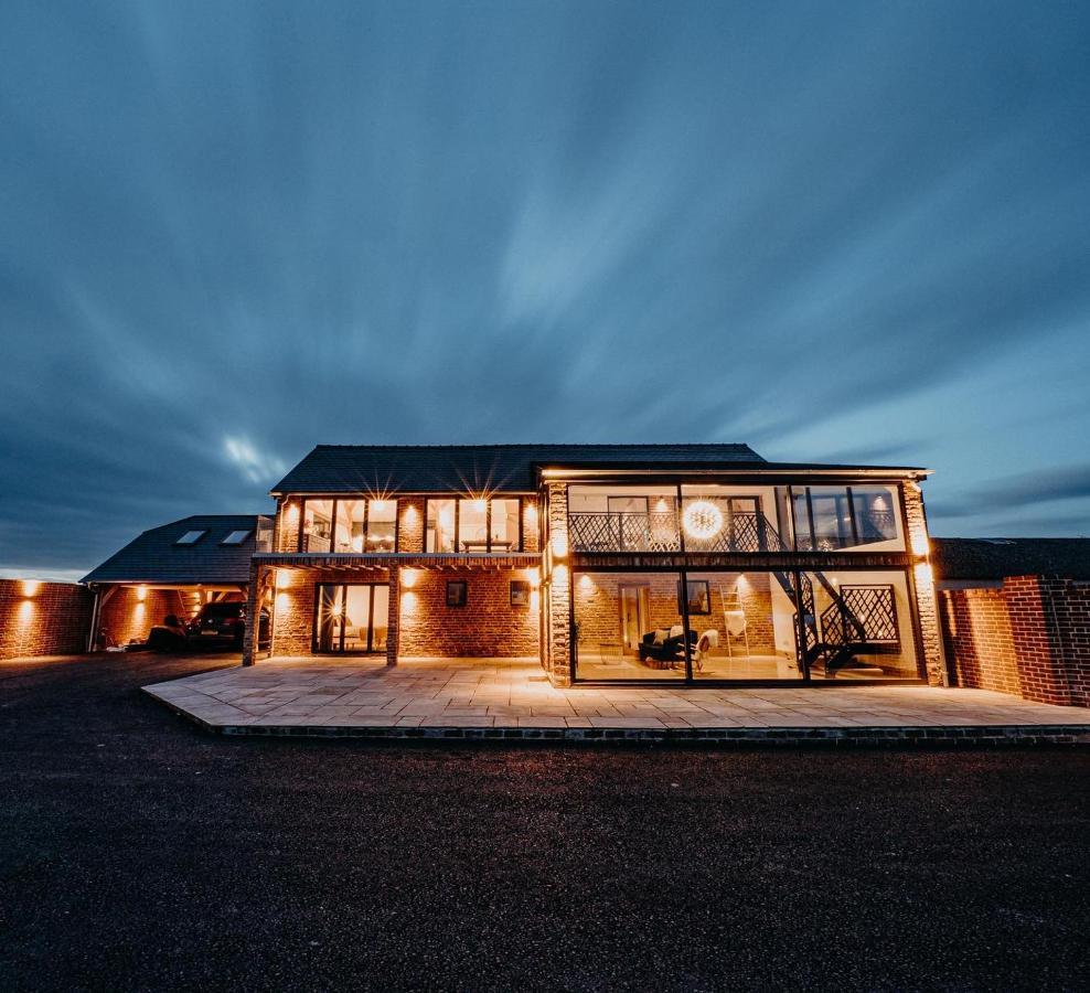 New Converted Barn Homestay *