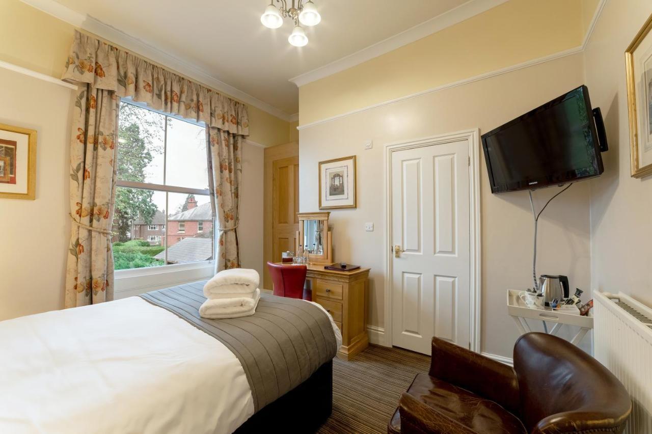 Charades Guest house 4*