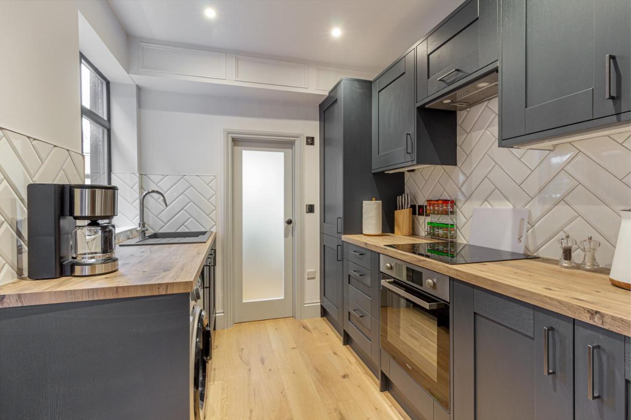 Host & - Barton Road Retreat Holiday home