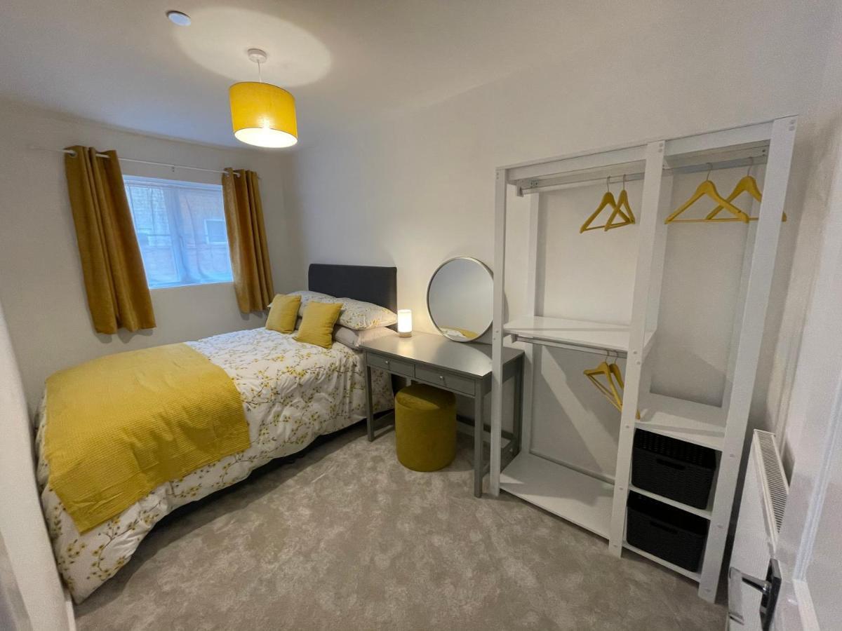 Quiet And Central Modern New Build Bungalow Apartment *