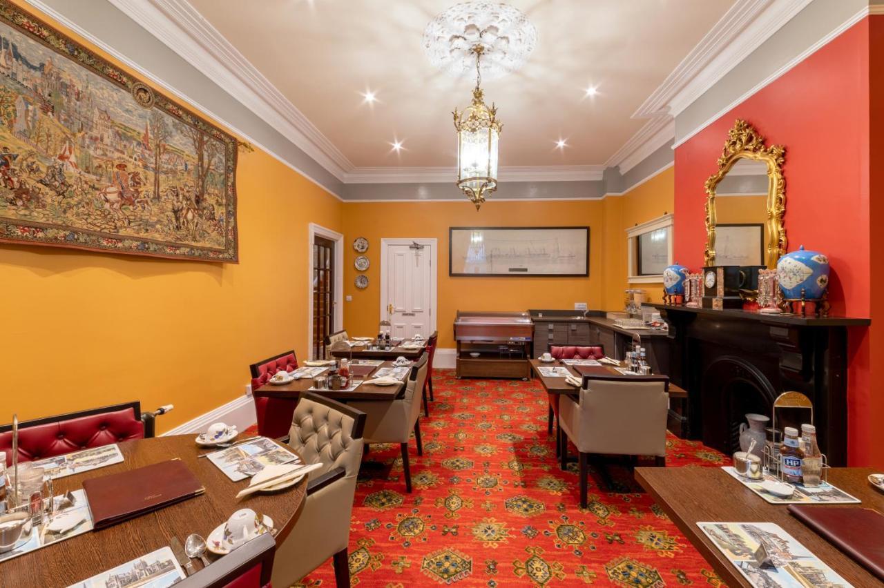 Charades Guest house 4*