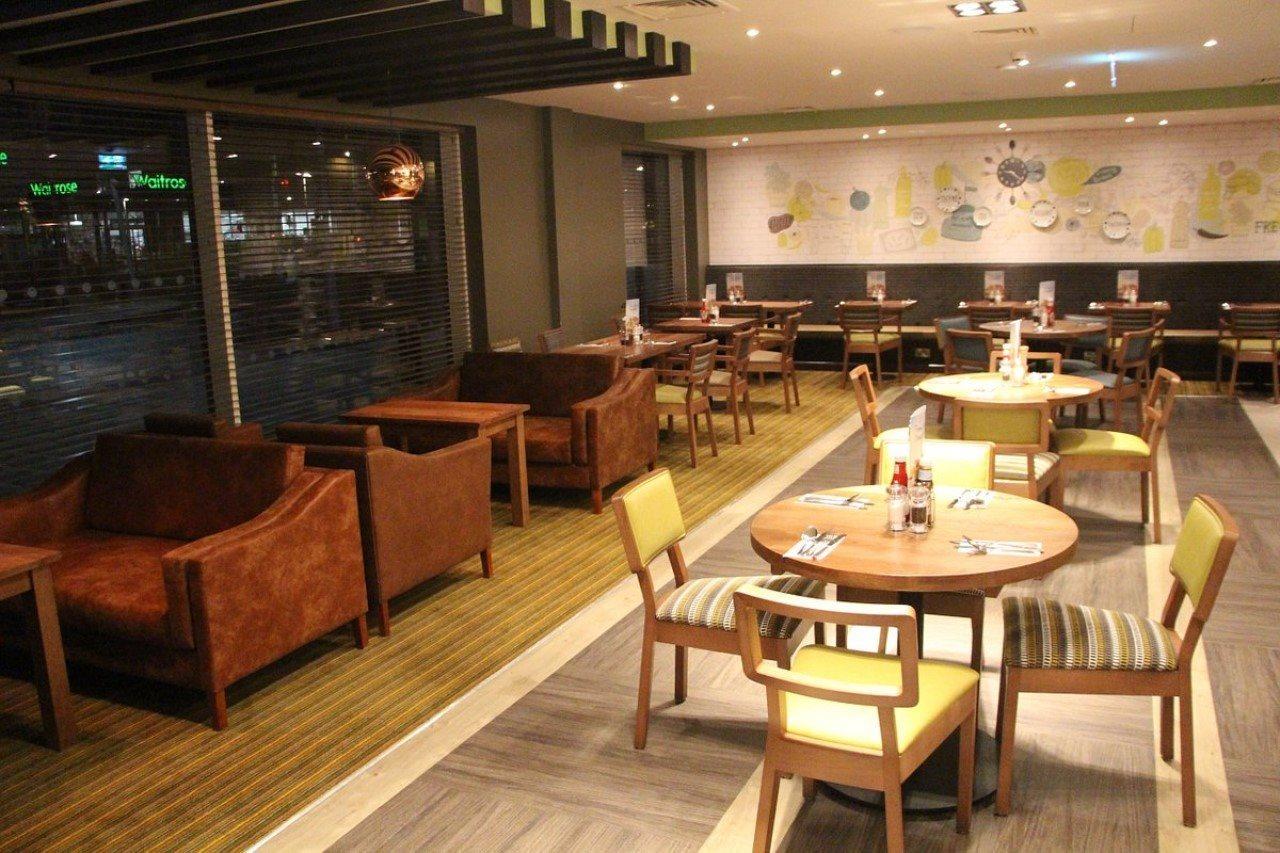Premier Centre Hotel 3*