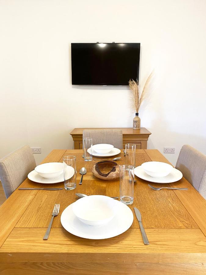 Freshly Renovated 2 Bedroom Victorian Town House. * Hereford