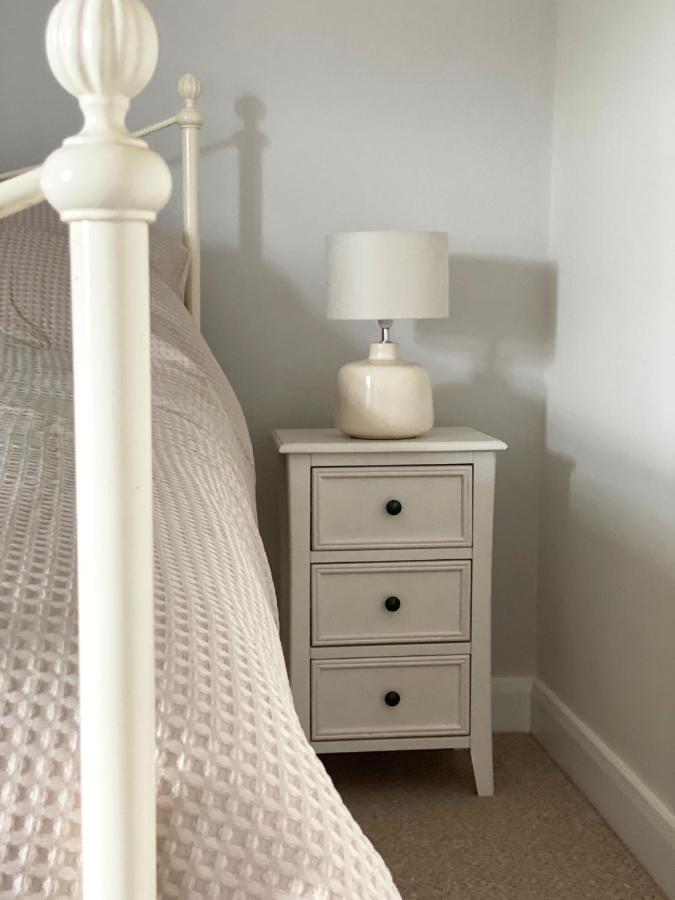 Freshly Renovated 2 Bedroom Victorian Town House. Hereford
