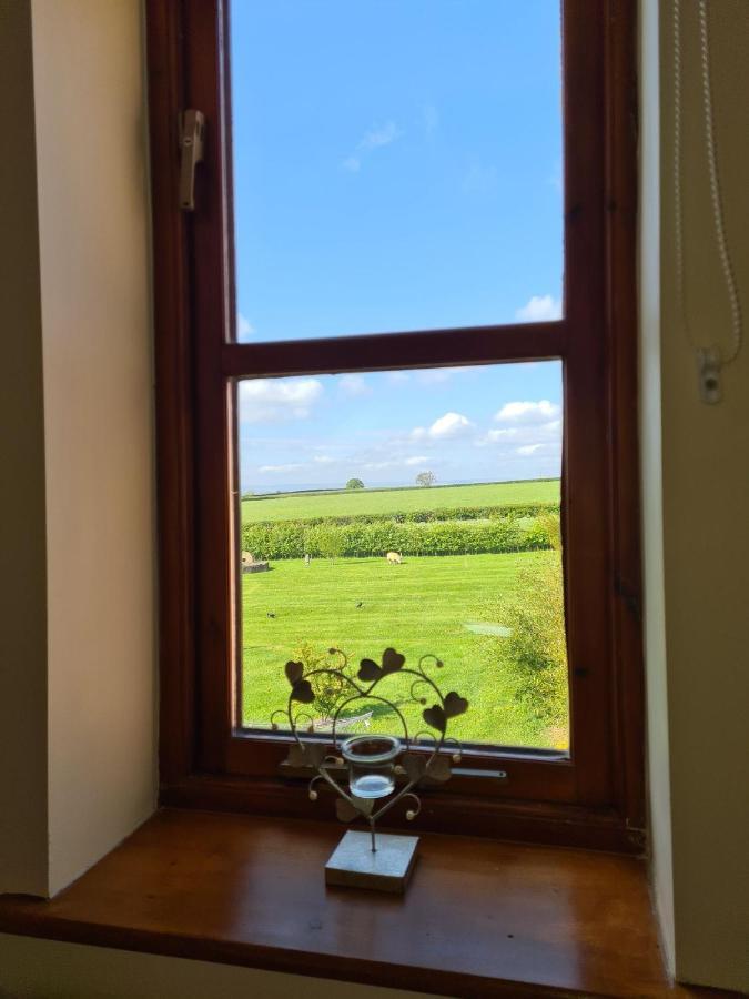Lyde Cross Coach House