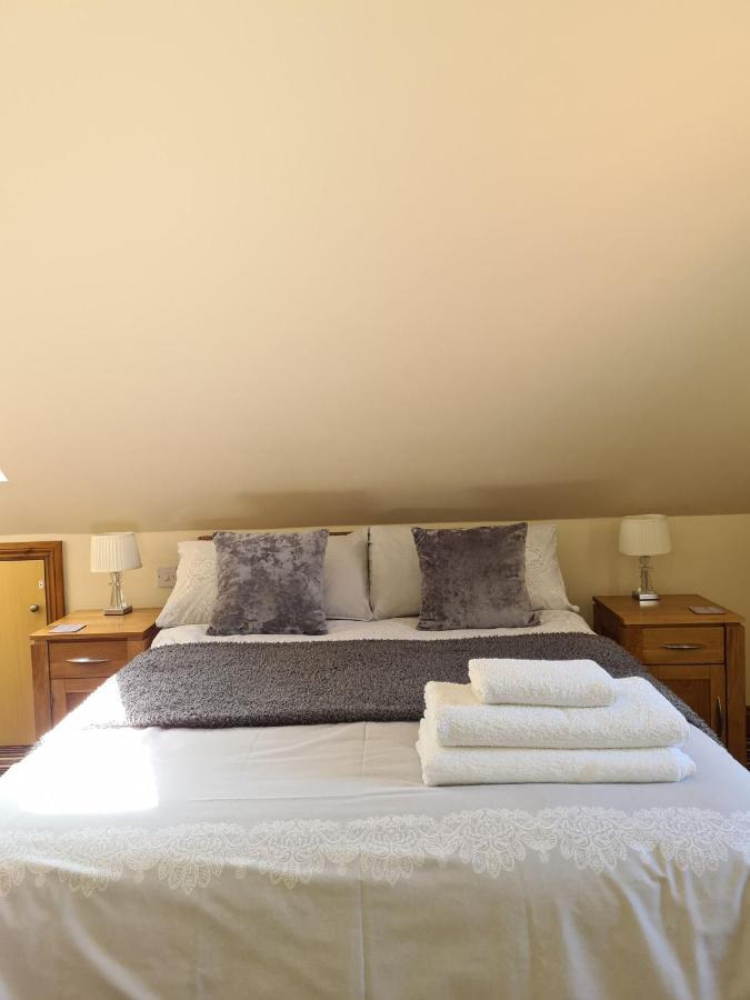 Lyde Cross Coach House Apartment