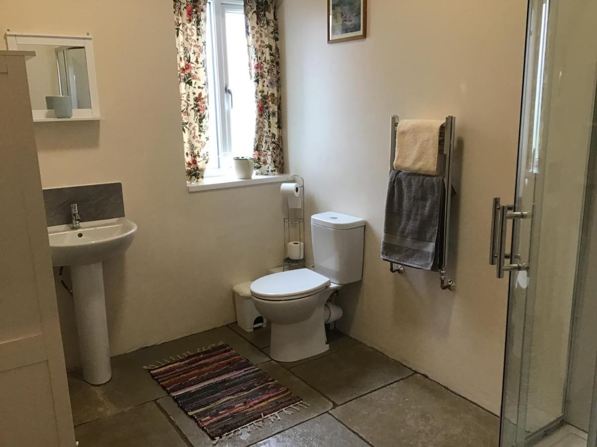 Spacious 1-bed In Clifford *