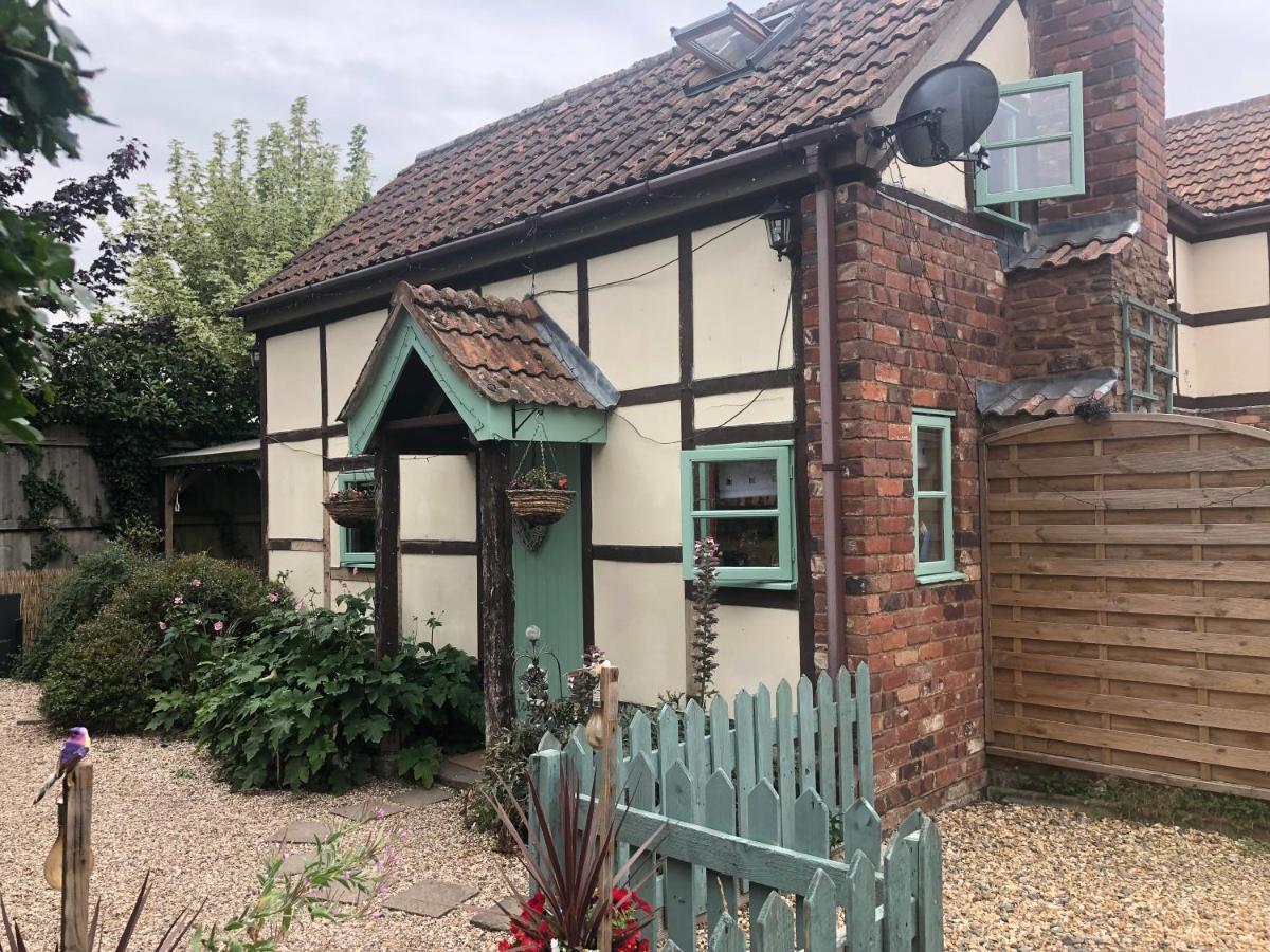 Soldiers Cottage, With Hot Tub, Dog Friendly, Great Views