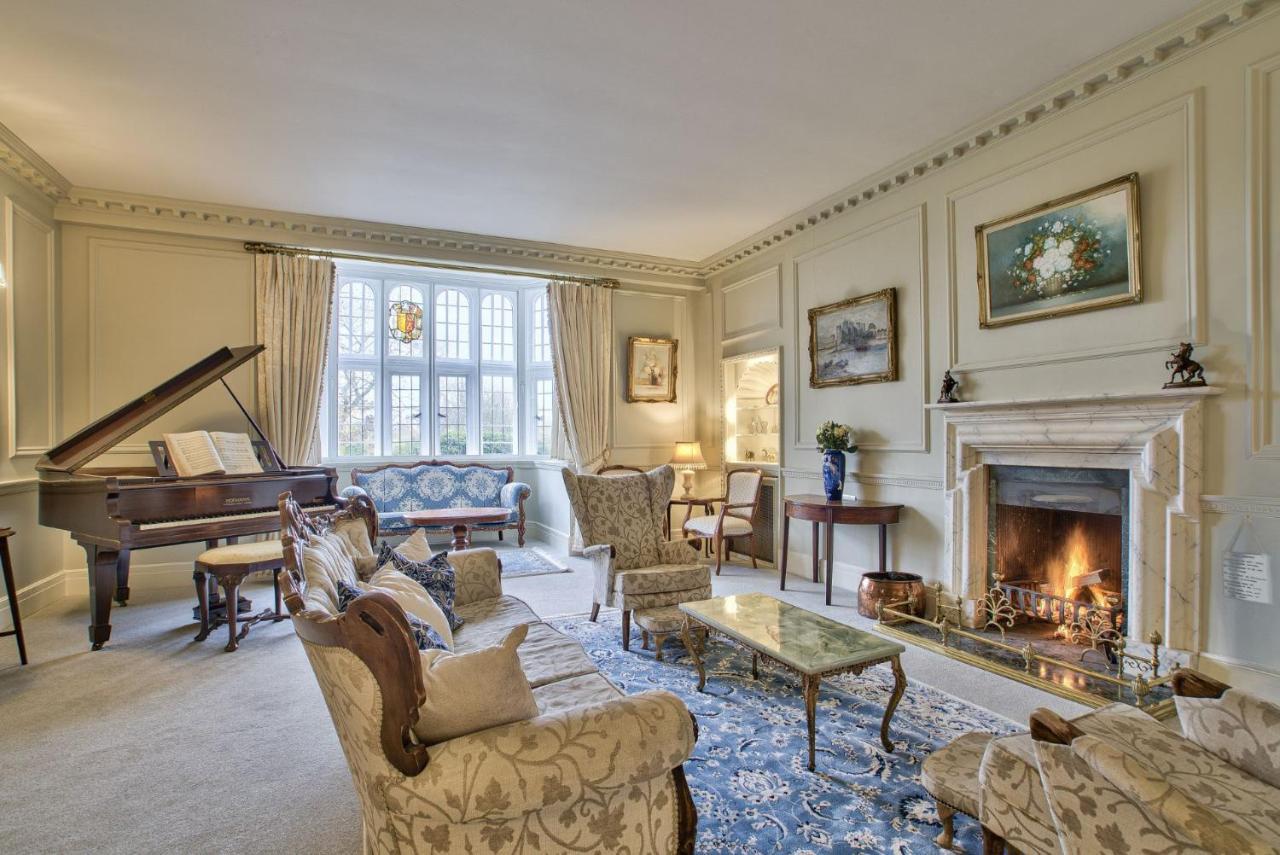 Holiday home Fawley Court By Group Retreats