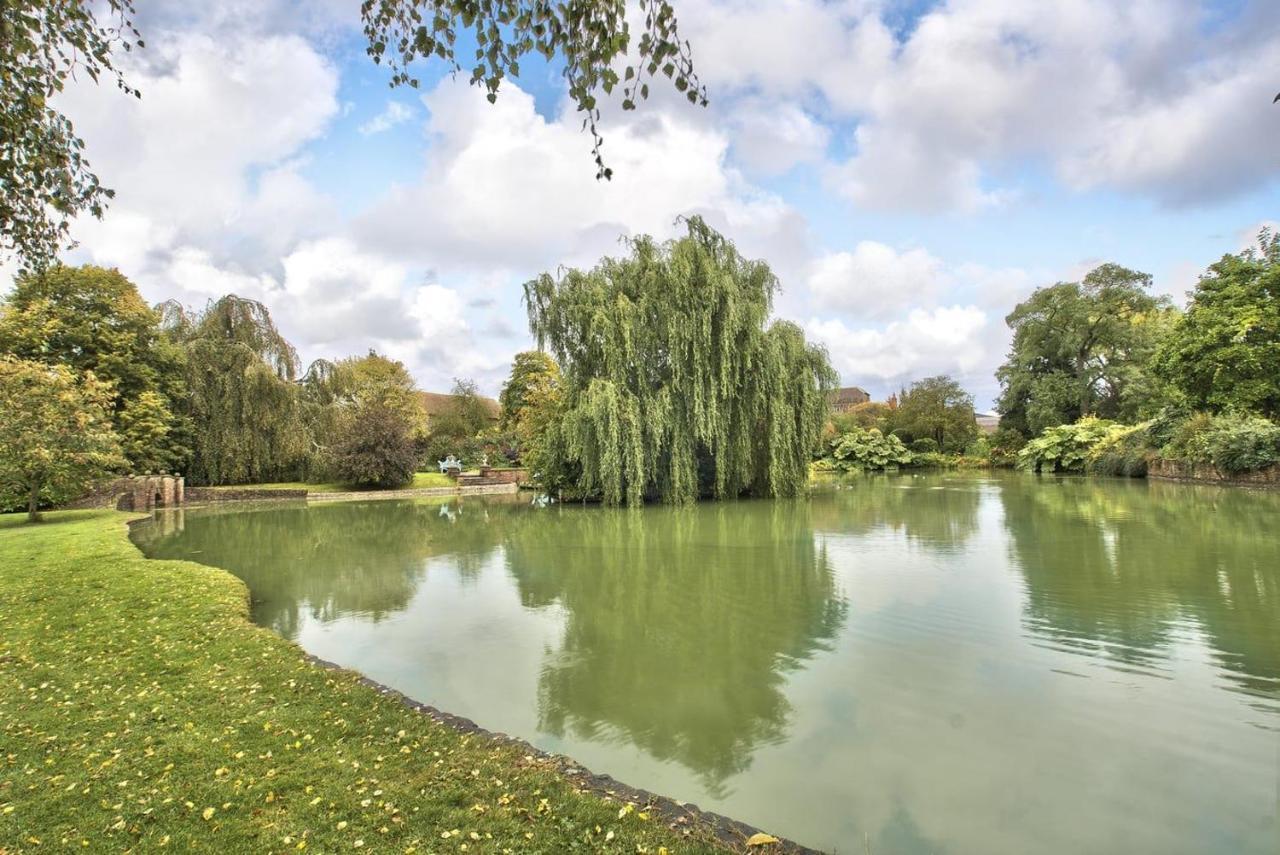 Fawley Court By Group Retreats Hereford