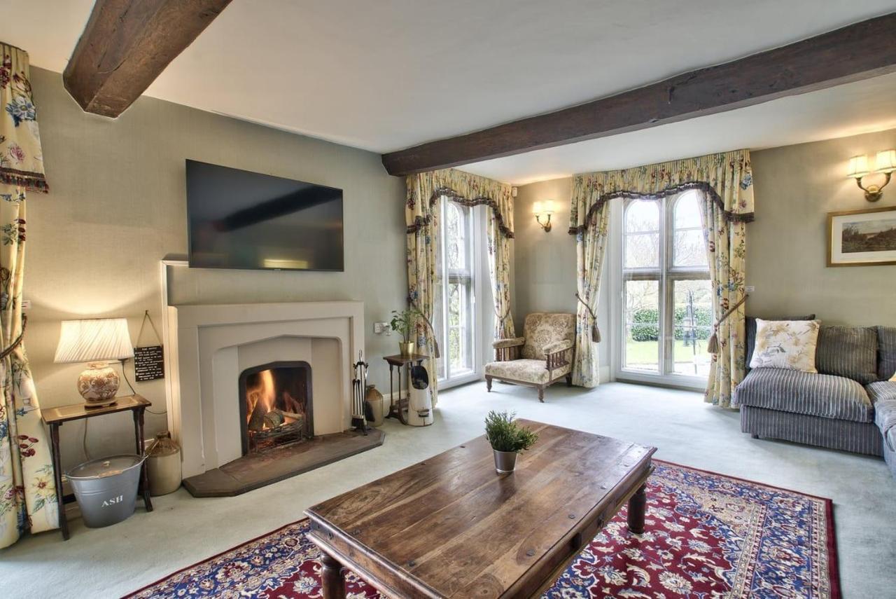 Fawley Court By Group Retreats Holiday home *