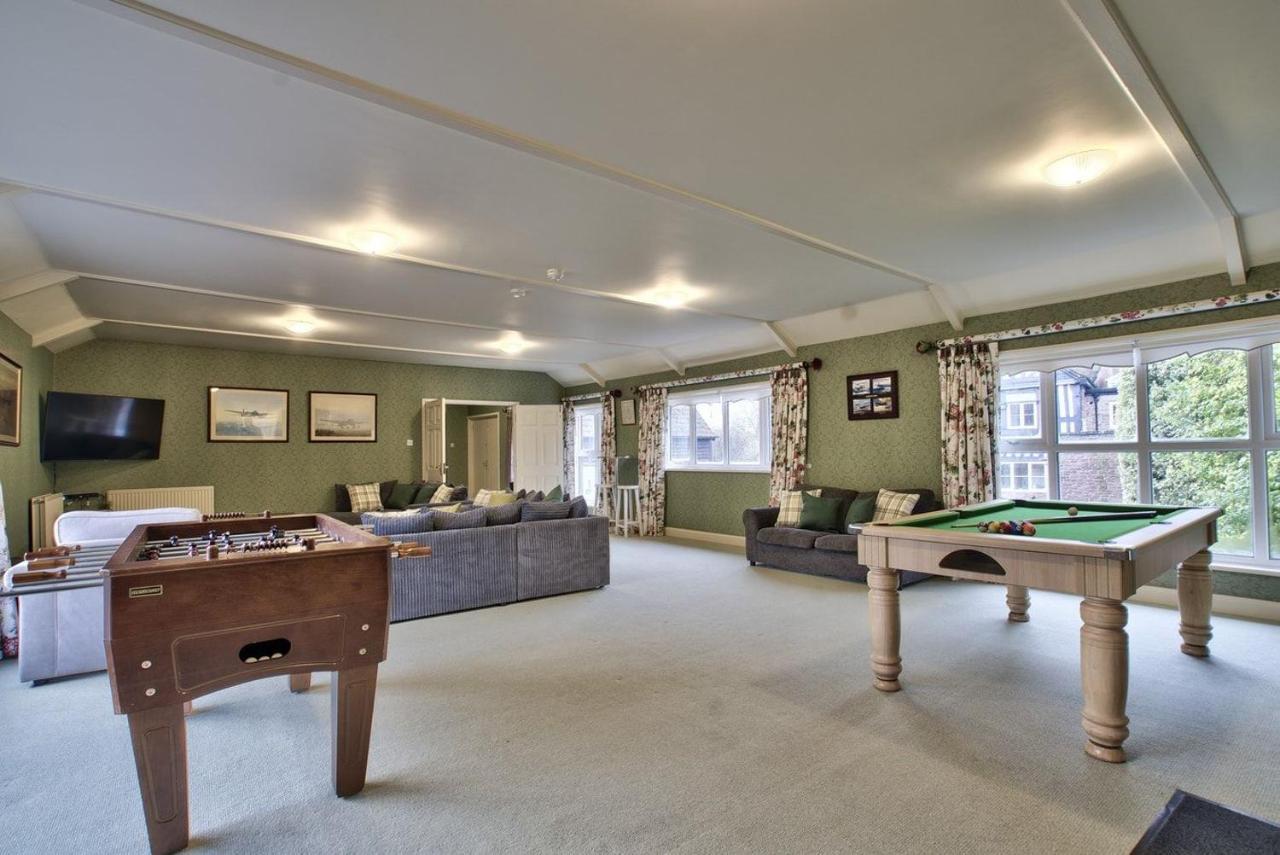 Holiday home Fawley Court By Group Retreats *