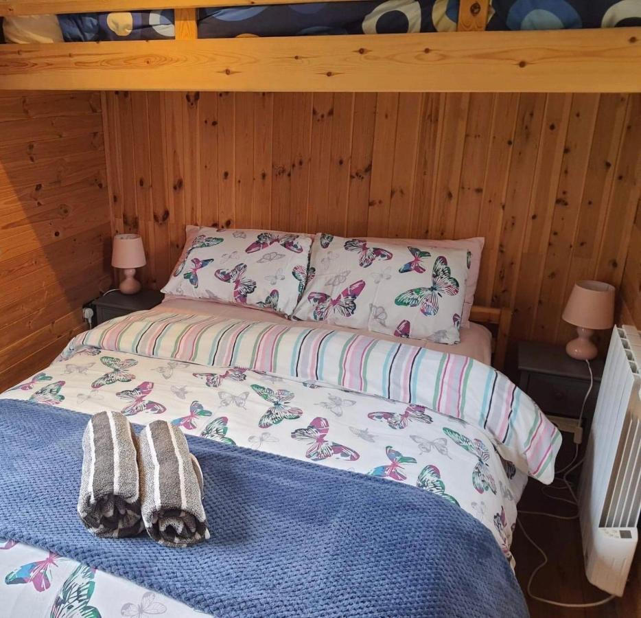 Luxury Railway Carriage With Stunning Views Hereford