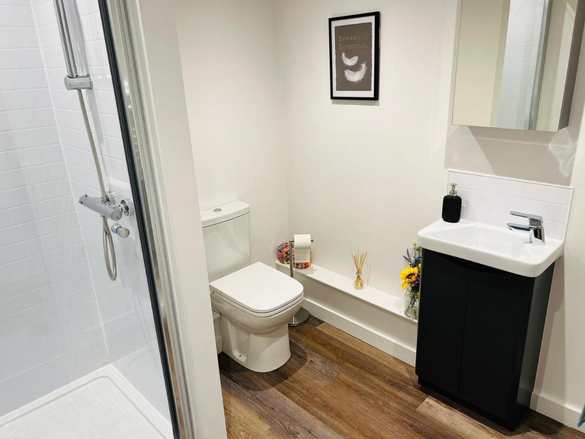 5 Sullivan House Apartment