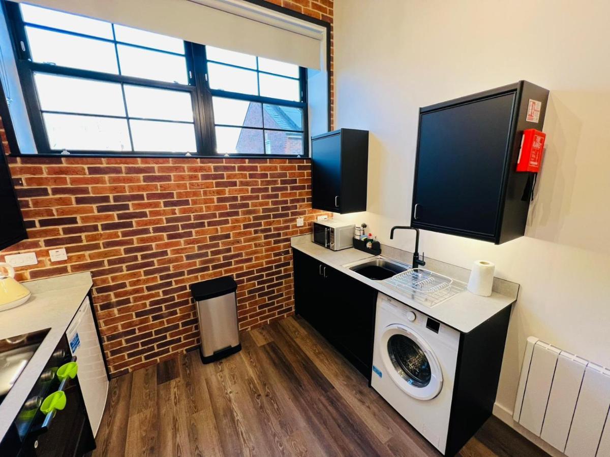 7 Sullivan House Apartment