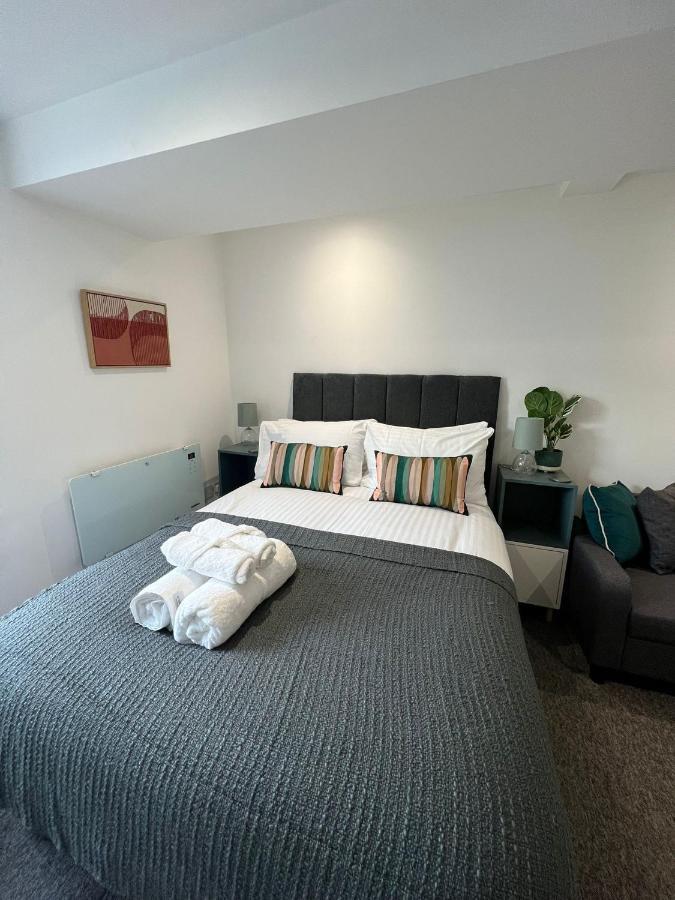 Apartment Host & - Eign Street *