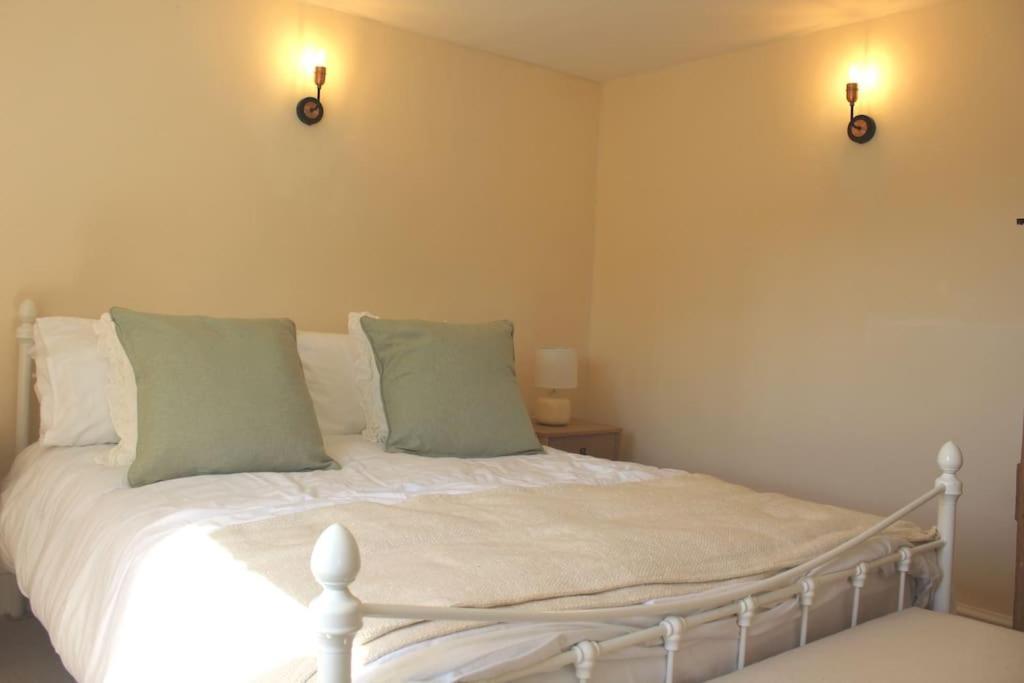 Pump - Cosy Herefordshire Holiday home