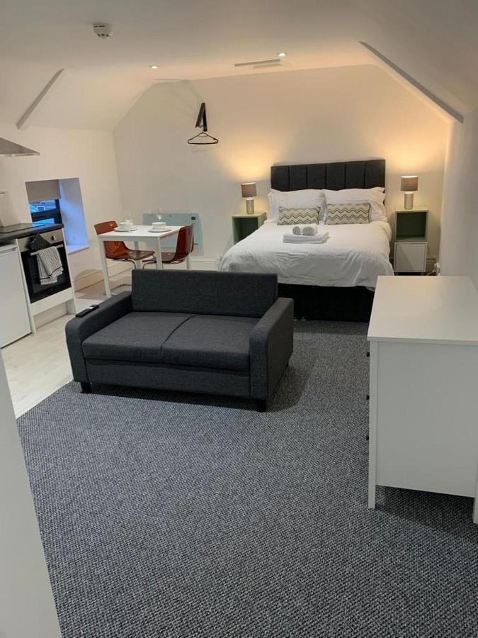 Apartment Host & - Eign Street *
