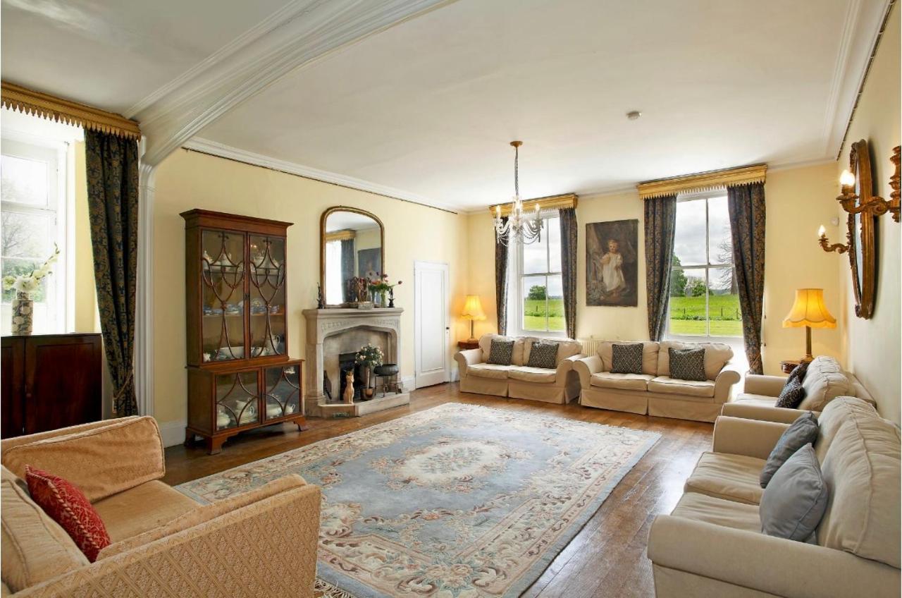 Newcourt Manor Country house