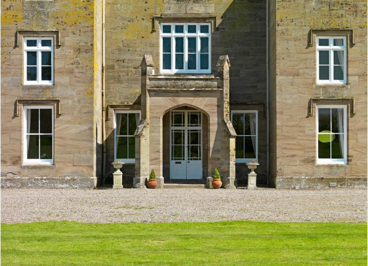 Newcourt Manor Country house
