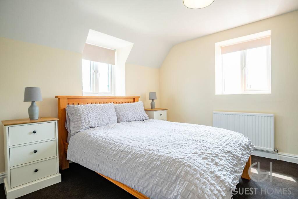 Holiday home Host & - The Pippins Hereford